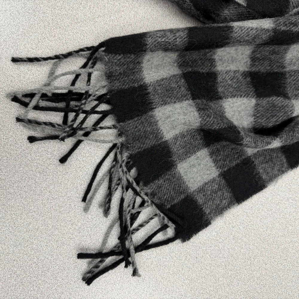 The Scotch House Scarf Unisex OS Grey Black Buffalo Check Lambswool Scotland